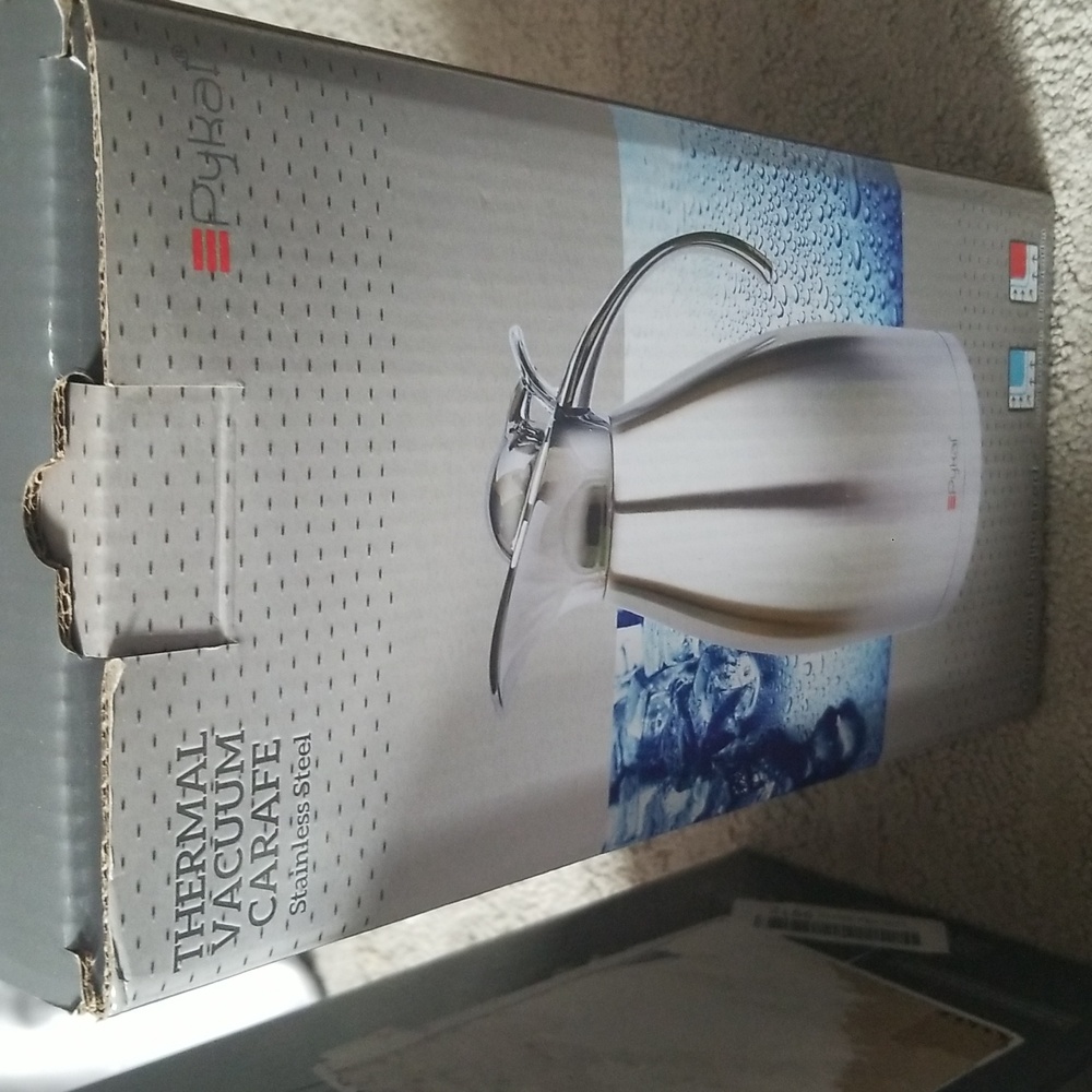 Thermal Vacuum Carafe